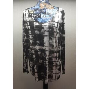 Simply Vera Vera Wang Black & White Pullover Top l Size: 0X